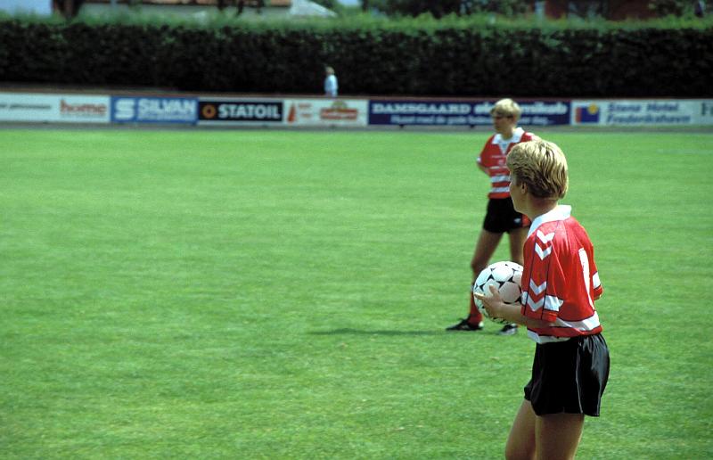 6104